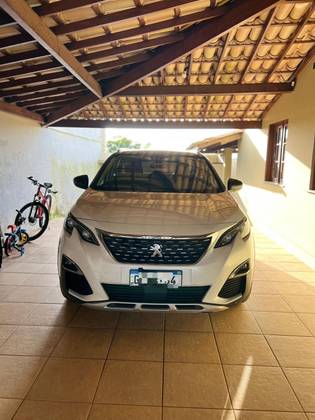 PEUGEOT 5008 1.6 GRIFFE PACK THP 16V GASOLINA 4P AUTOMÁTICO